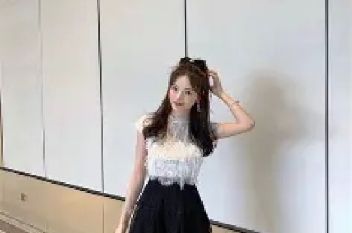 “假洋牌”优思益翻车事件：网红集体致歉背后的品牌包装术与流量陷阱